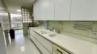 Miniatura 27