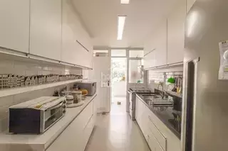 Miniatura 24
